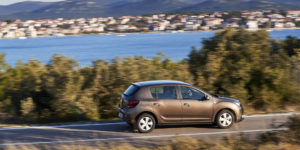 Dacia Sandero stellt sich dem Vergleich gegen Skoda Fabia