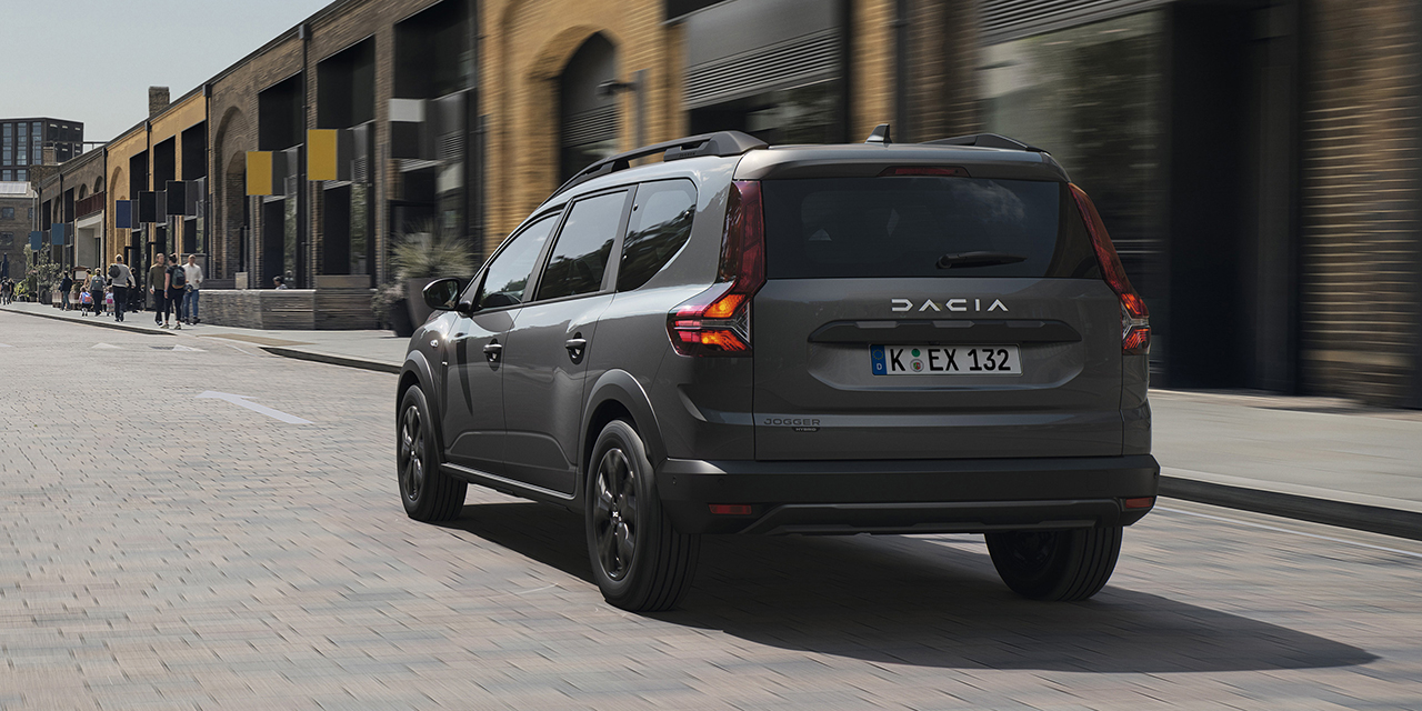 Dacia Jogger Hybrid: weniger Emissionen, mehr Fahrspaß und