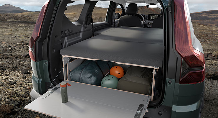 Dacia Jogger (2023) mit Sleep Pack im Test: Camping für Clevere