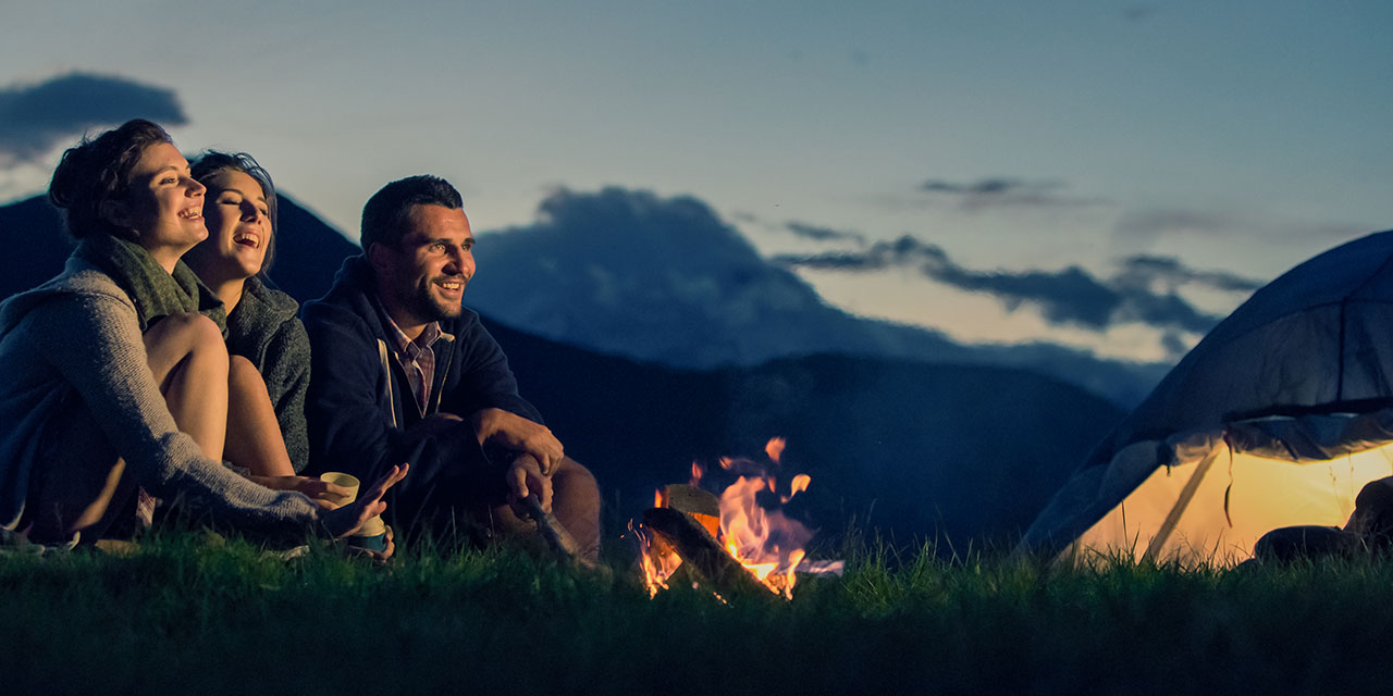 Dacia stellt Abenteuer-Zubehör vor: Verwandeln Sie Ihr Auto in eine  Camping-Oase mit dem neuen Heckklappenzelt – Autoua.net